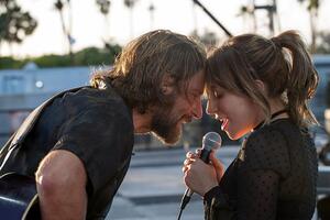 Купер и Леди Гага строят отношения – СМИ