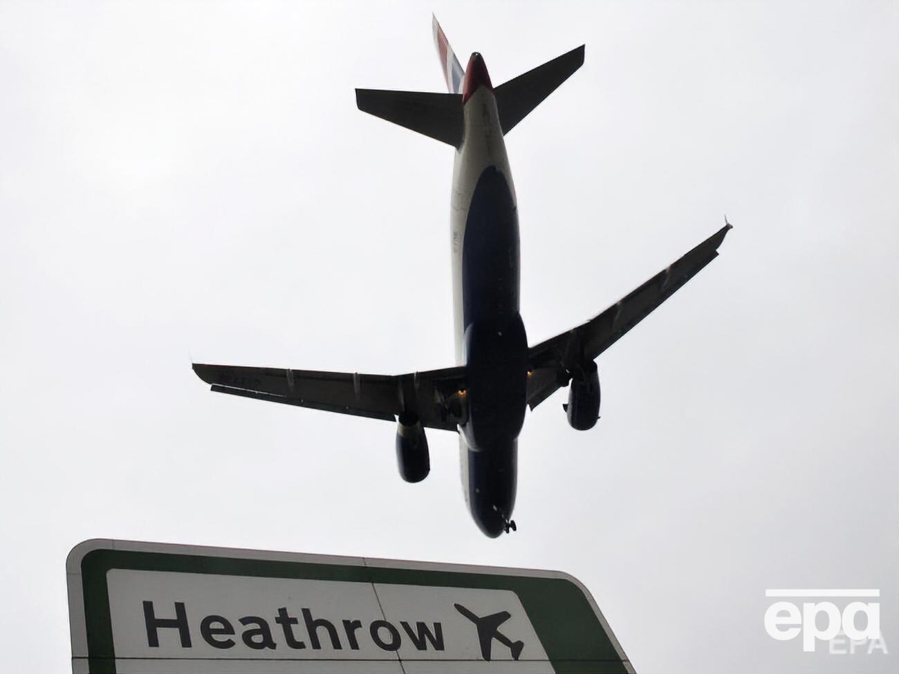 The Telegraph пишет, что ситуация вызывает беспокойство по поводу эффективности проверок безопасности в Хитроу
