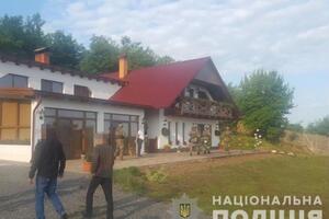 Полиция проводит обыски