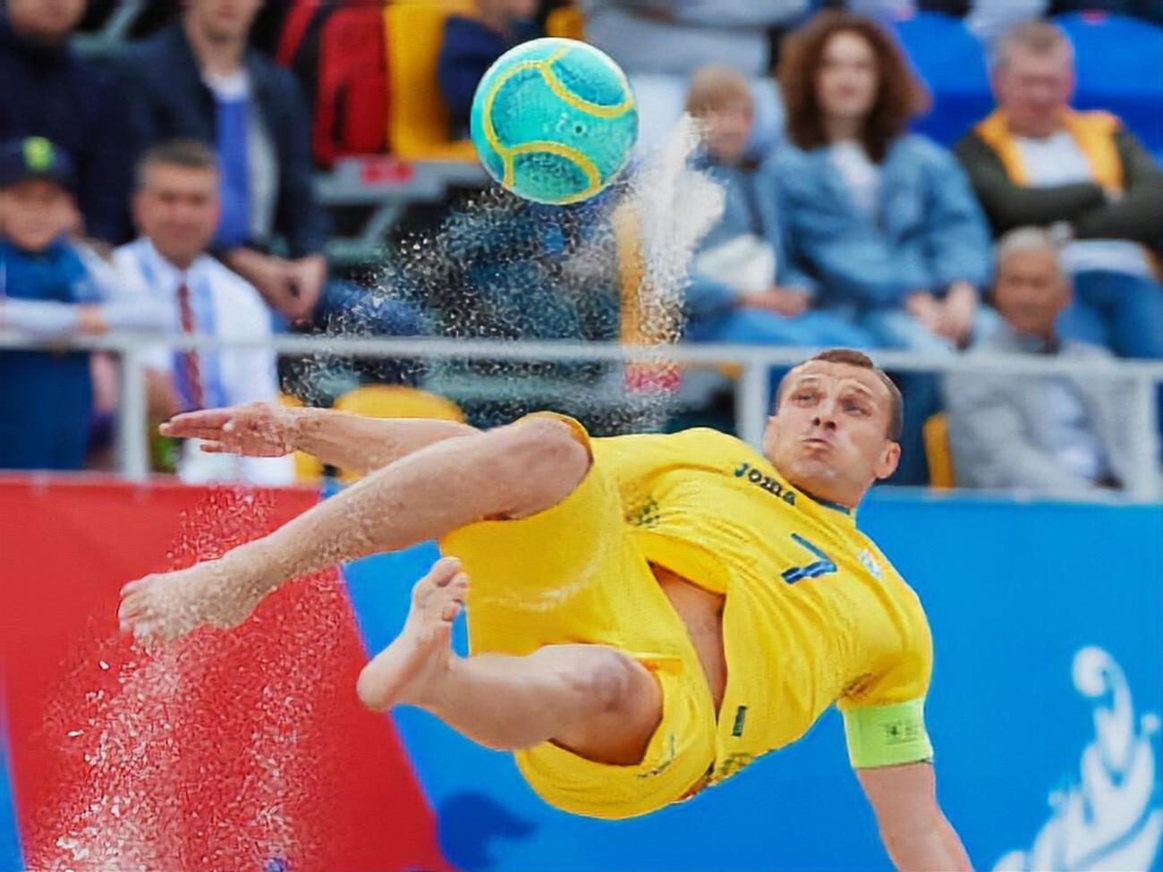 Українські футболісти мали грати в Москві