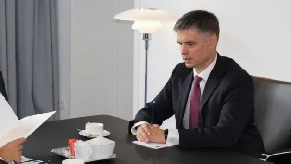Пристайко: Наша задача – получить своих людей назад