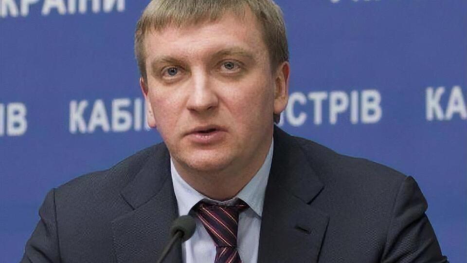 Петренко: Кримські музеї здійснювали лише оперативне управління цінностями музейного фонду України, а отже, не мають права розпоряджатися цими музейними предметами