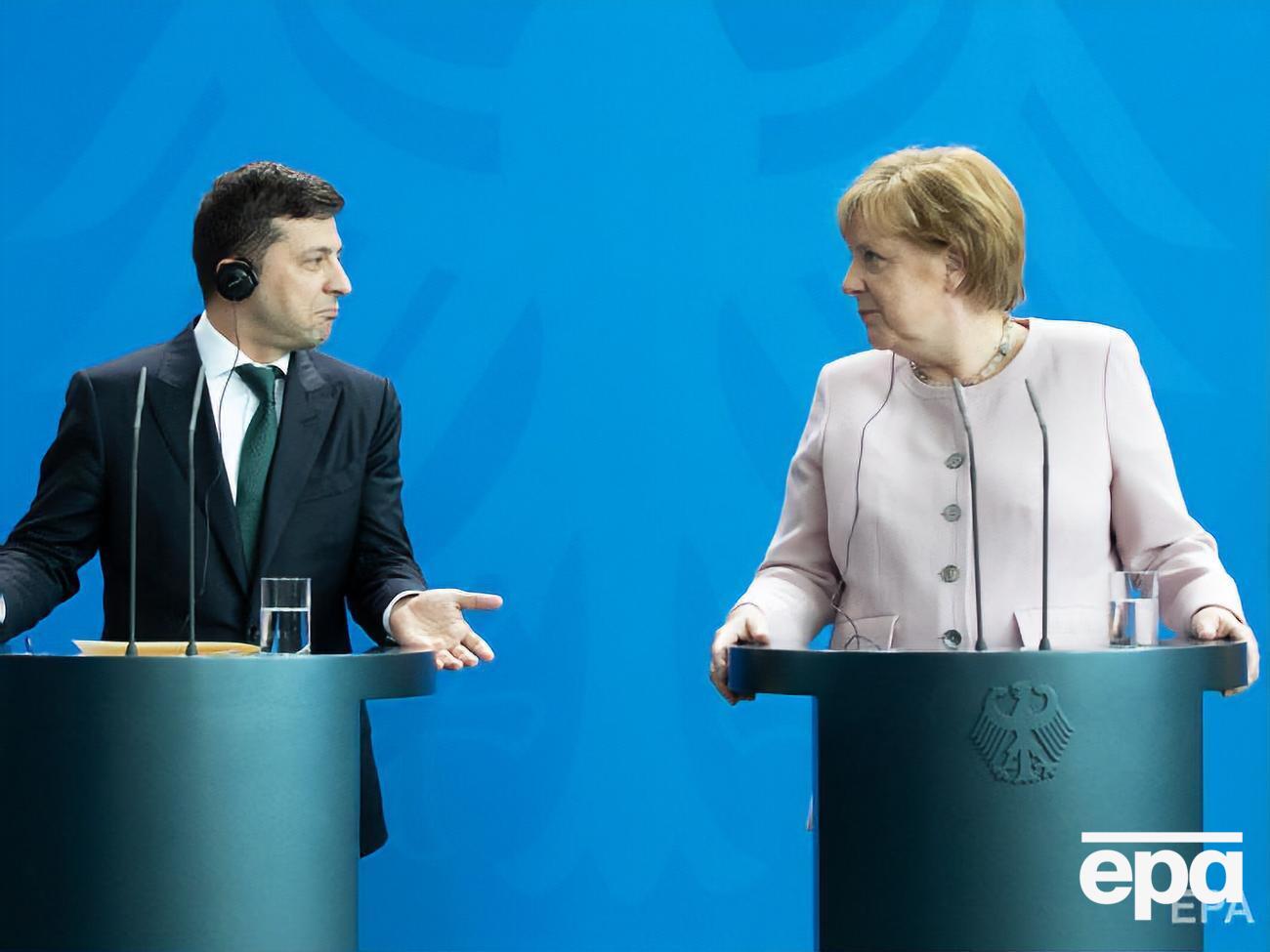 Зеленський і Меркель провели телефонну розмову