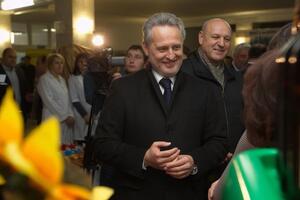 Фірташ поки залишиться в Австрії