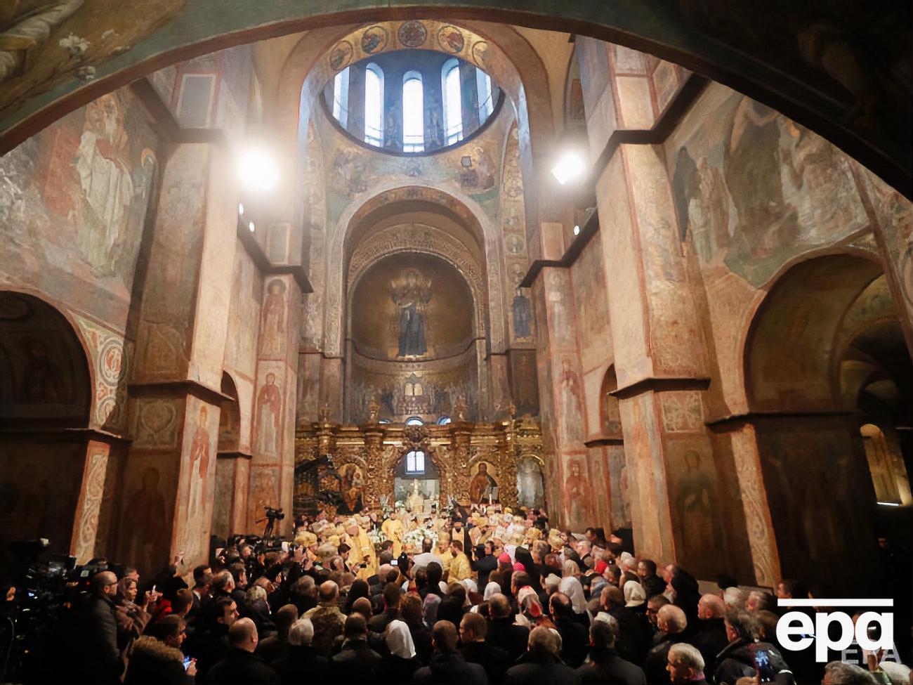 Суд открыл производство по иску УПЦ КП