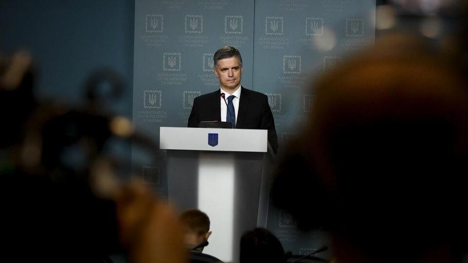 Пристайко: Підбирається новий керівник місії України у США, як і в інші посольства