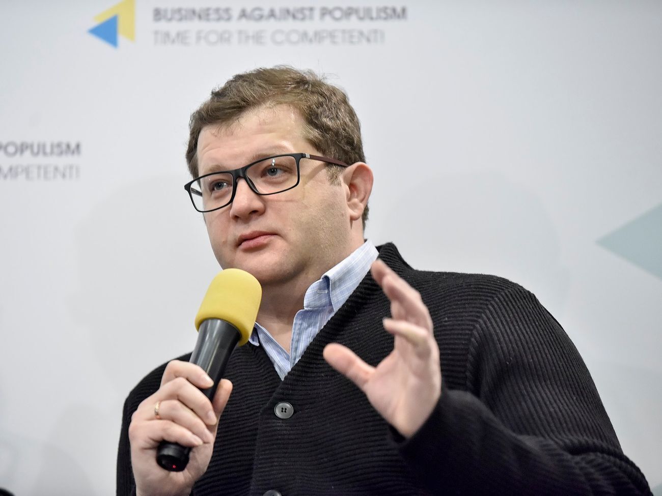 Ар'єв: То було не пограбування, а робота професійних кишенькових злодіїв