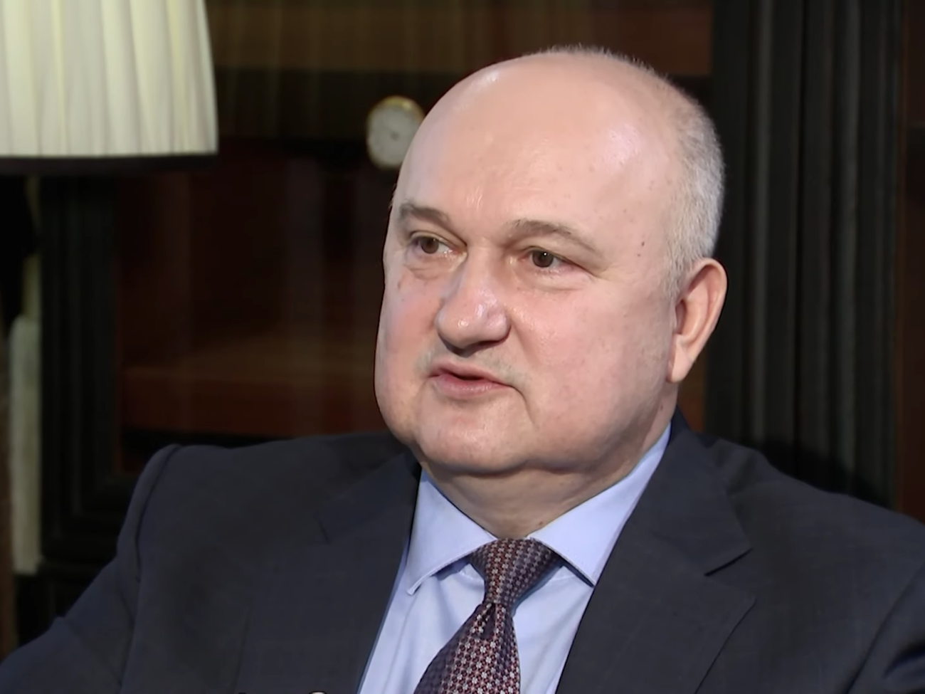 Смешко: Только с одной политической силой, которая исповедует мир любой ценой и фактически легализует присутствие в парламенте агрессора, мы договориться не сможем