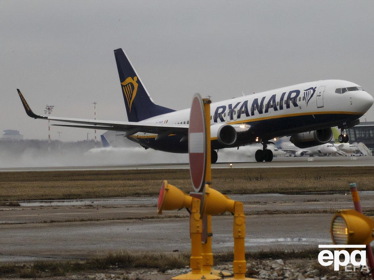Руководство Ryanair заявило о переизбытке в 300 пилотов