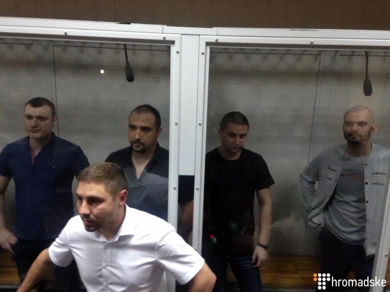 Тамтуру (другий зліва) відпустили під домашній арешт 16 липня