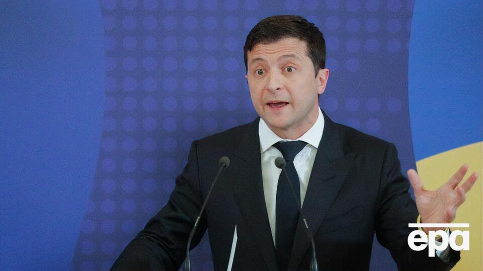 Зеленский (на фото) – главе Николаевского облсовета: Это ваша задача доказать, что вы украинка