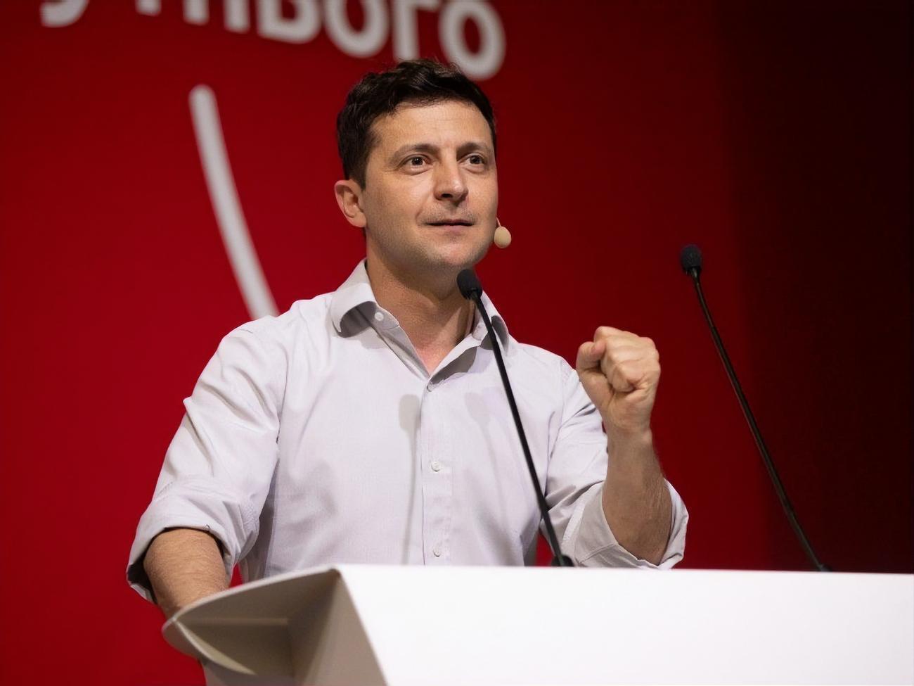 Зеленський: Ми передали до правоохоронних органів ще одну схему у сфері оборонної промисловості