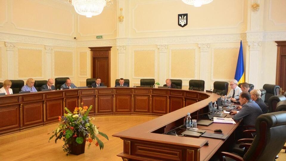 Высший совет правосудия собирался сегодня рассмотреть заявление судьи из Барышевки