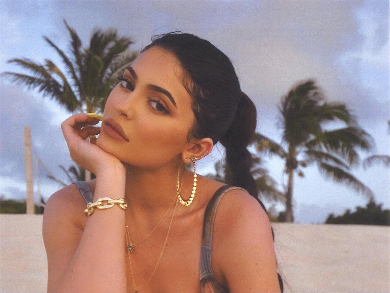 Дженнер:&nbsp;Разреши им представить