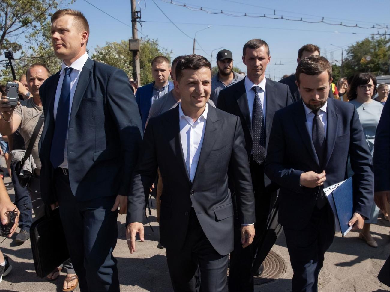 Зеленский призвал не относиться к удерживаемым в РФ украинцам как к разменной монете