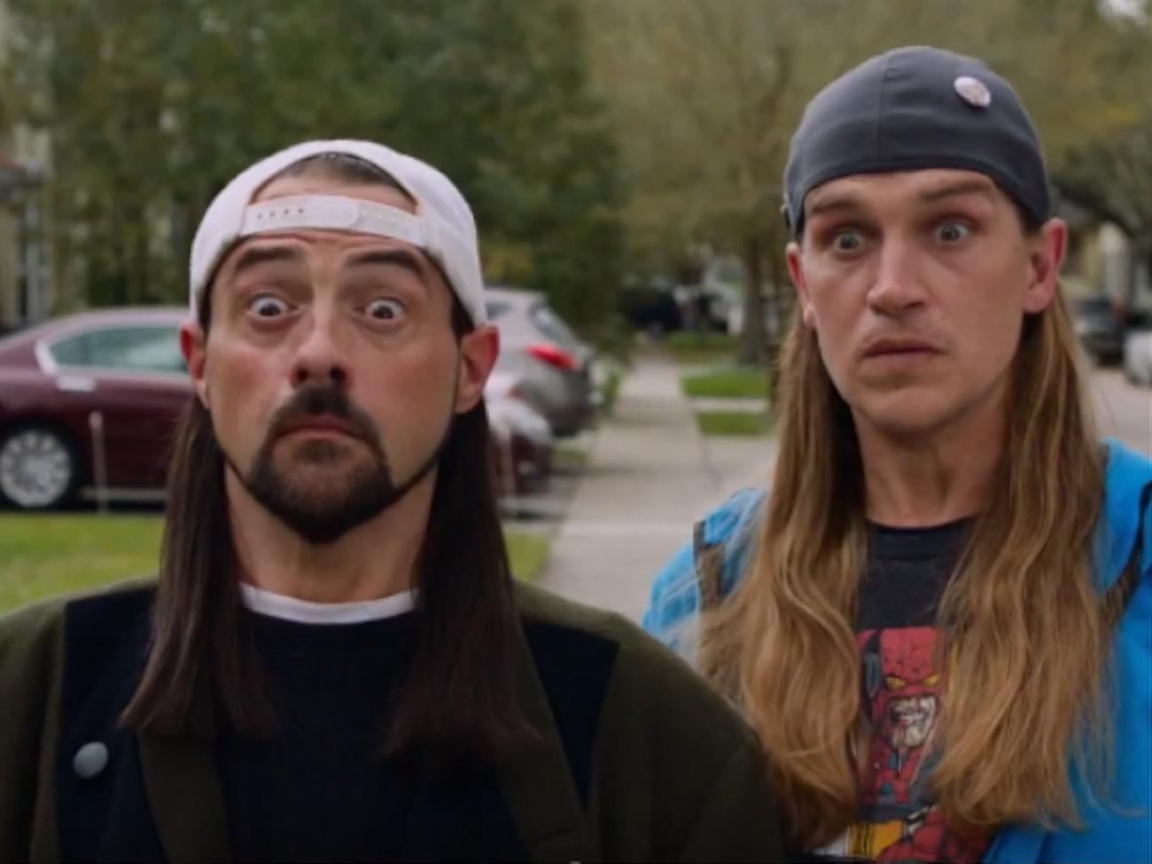 Джей и Молчаливый Боб отправляются в Голливуд, чтобы предотвратить съемки фильма про них