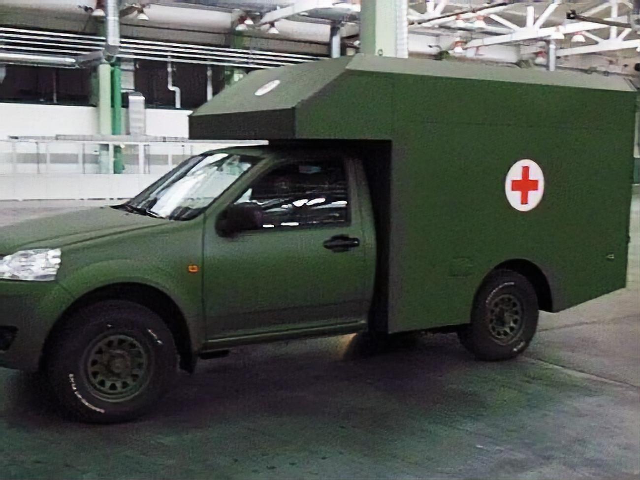 Компания "Богдан" поставляет украинской армии санитарные машины "Богдан-2251". Волонтеры заявляли, что они некачественные