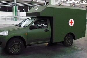 Компания "Богдан" поставляет украинской армии санитарные машины "Богдан-2251". Волонтеры заявляли, что они некачественные