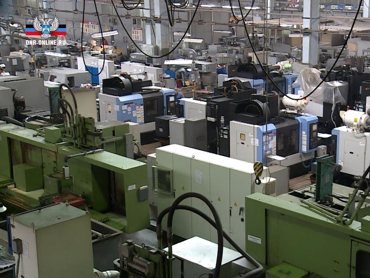 Сніжнянський машинобудівний завод розташований на окупованій території Донецької області