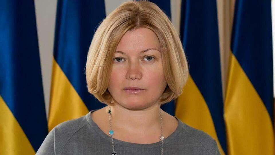 Остановить президента России Владимира Путина слезами или смехом невозможно, считает Геращенко
