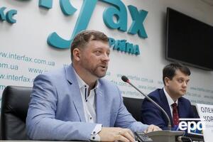 Корнієнко про волонтерів у штабі: Це загальний тренд