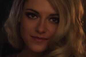 Стюарт виконала одну з головних ролей