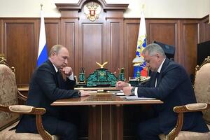 Путін доручив Шойгу виїхати в Сєвєроморськ