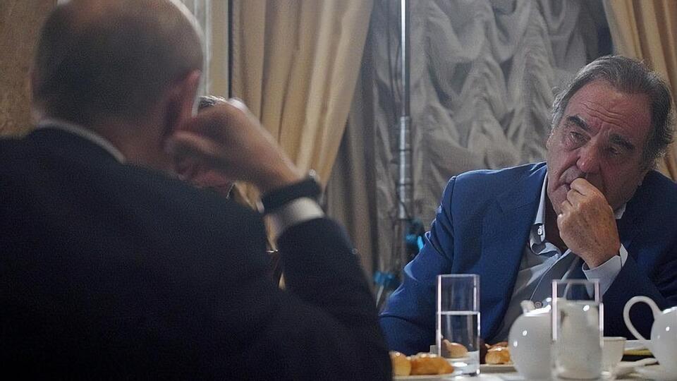 Путін зустрівся зі Стоуном