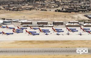 В эксплуатации остается еще 70 или менее самолетов, экраны которых могут отключиться из-за радиопомех