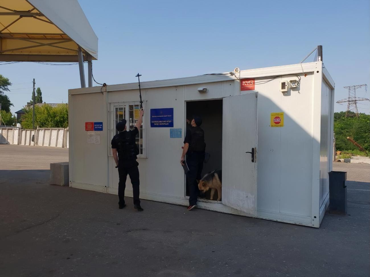 КПВВ "Майорское" не работал из-за анонимного сообщения о взрывчатке