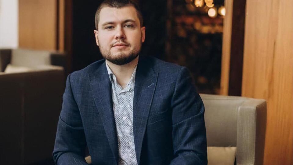 Руслан Плохой: У деяких селах, де лідером є Антон Кіссе, аномально висока явка. Якщо в середньому в окрузі явка становить 44%, то в деяких селах явка становила приблизно 76%