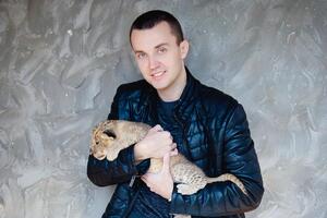 Штепа перемагає на 77-му окрузі