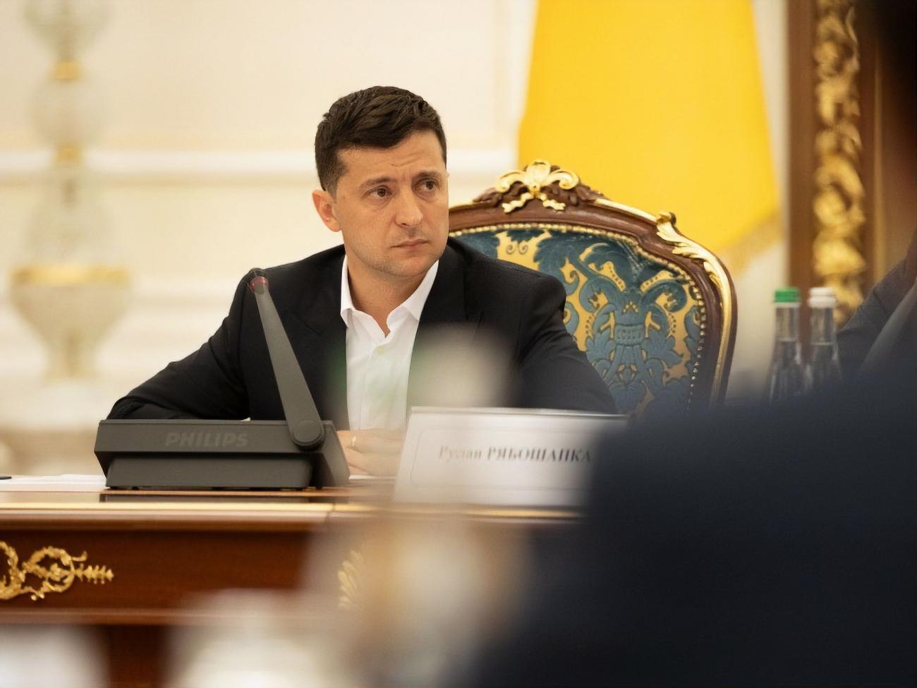 Зеленський: Я хотів би, щоб із мене не витягували інформацію