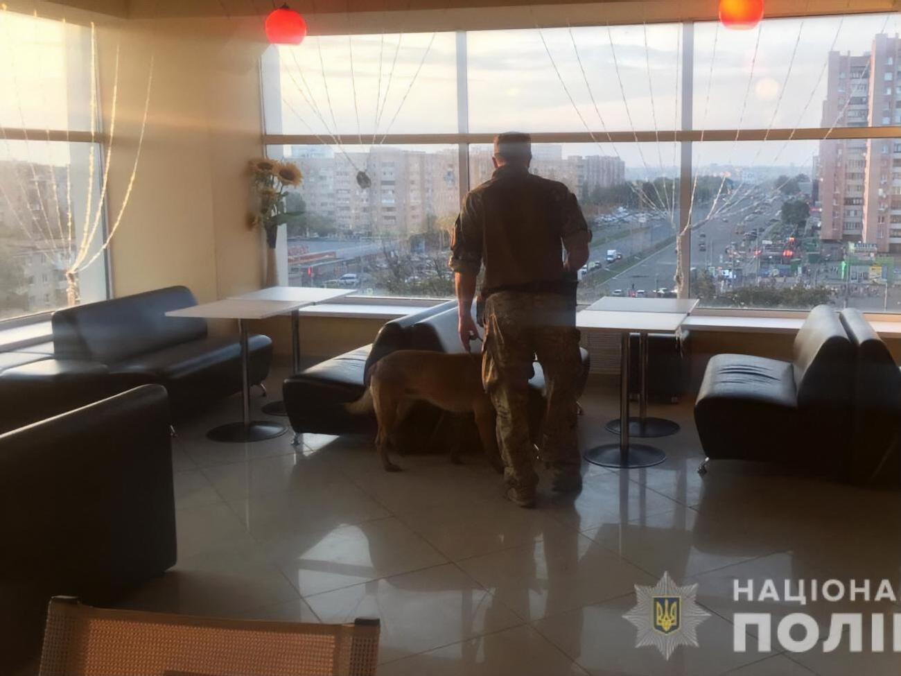 Поліція не знайшла вибухівки на об'єктах