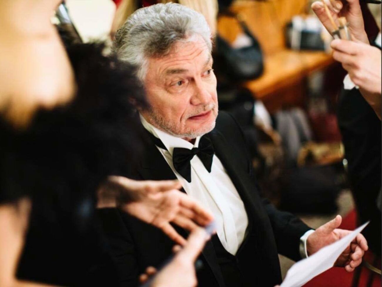 Фотограф – идеальный депутат, он всю жизнь помалкивает и нажимает кнопки. В создавшейся уникальной ситуации именно это в Раде от него и требуется