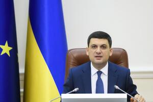 Премьер-министр Украины Владимир Гройсман сказал, что за три месяца цена на газ для населения снизилась с 5803 до 4640 грн за 1 тыс. м³ без НДС