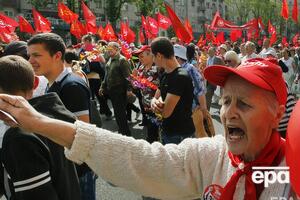 В 2015 году Окружной админсуд Киева запретил деятельность Компартии Украины