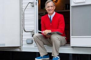 Хэнкс исполнил роль телеведущего Роджерса