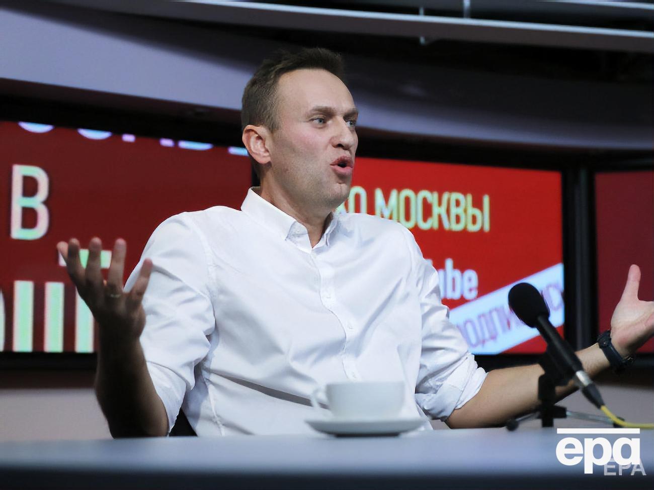 Навальный:&nbsp;Вышел из дома побегать и купить жене цветов