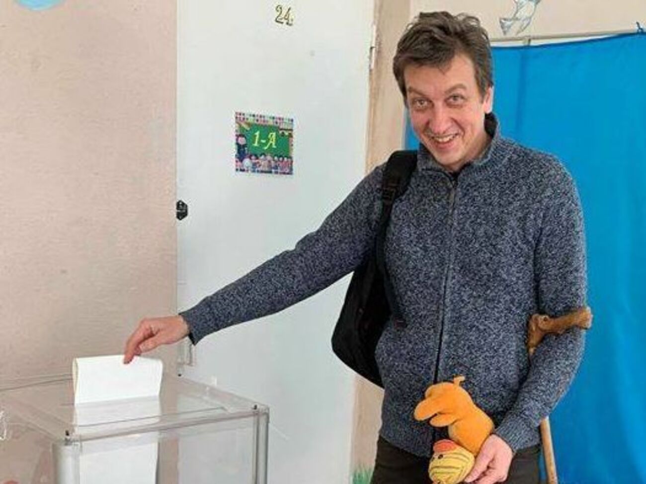 Бачили, скільки проросійських мажоритарників обрано на Донеччині та Луганщині? Їм допоміг Порошенко