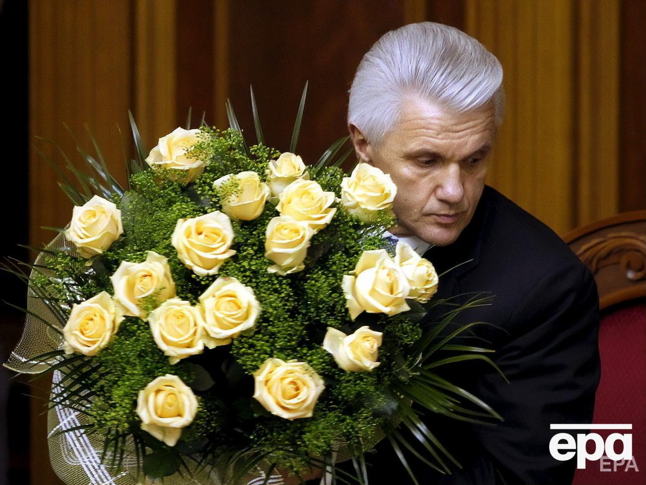 Литвин избирался в украинский парламент начиная с 2002 года