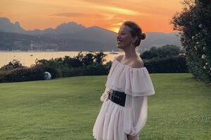 Собчак: Говорю тебе как поэт и баба: "Твой высер, Сережа, довольно слабый"