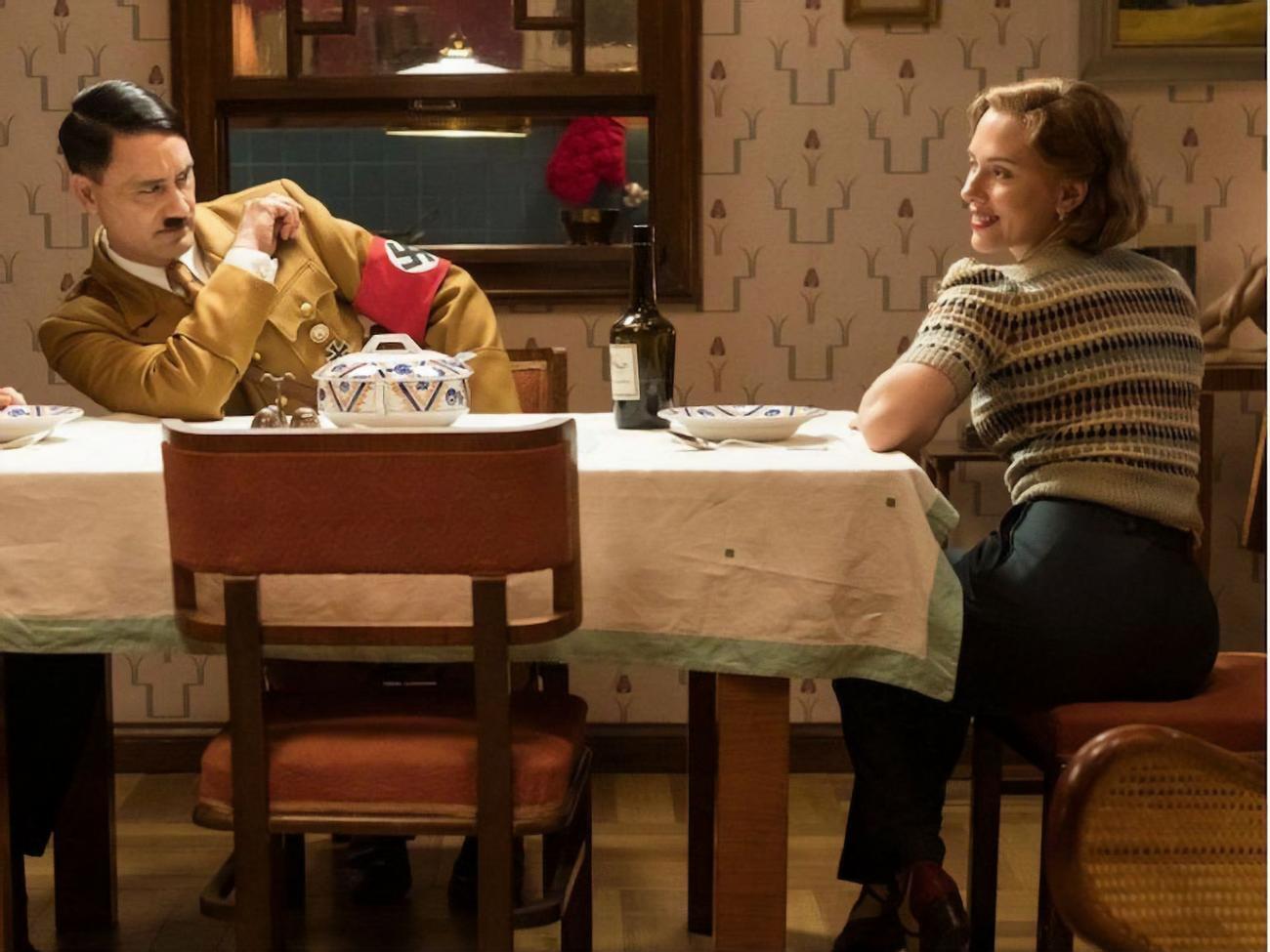 Йоганссон зіграла у стрічці матір головного героя