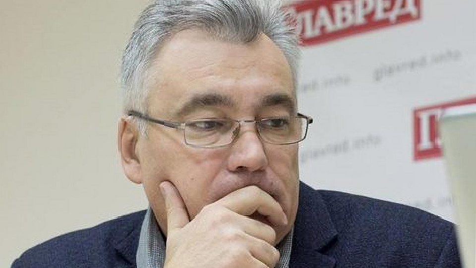 Снєгирьов: Думаю, у такий спосіб "республікам" на Донбасі дають сигнал про можливість політичних компромісів