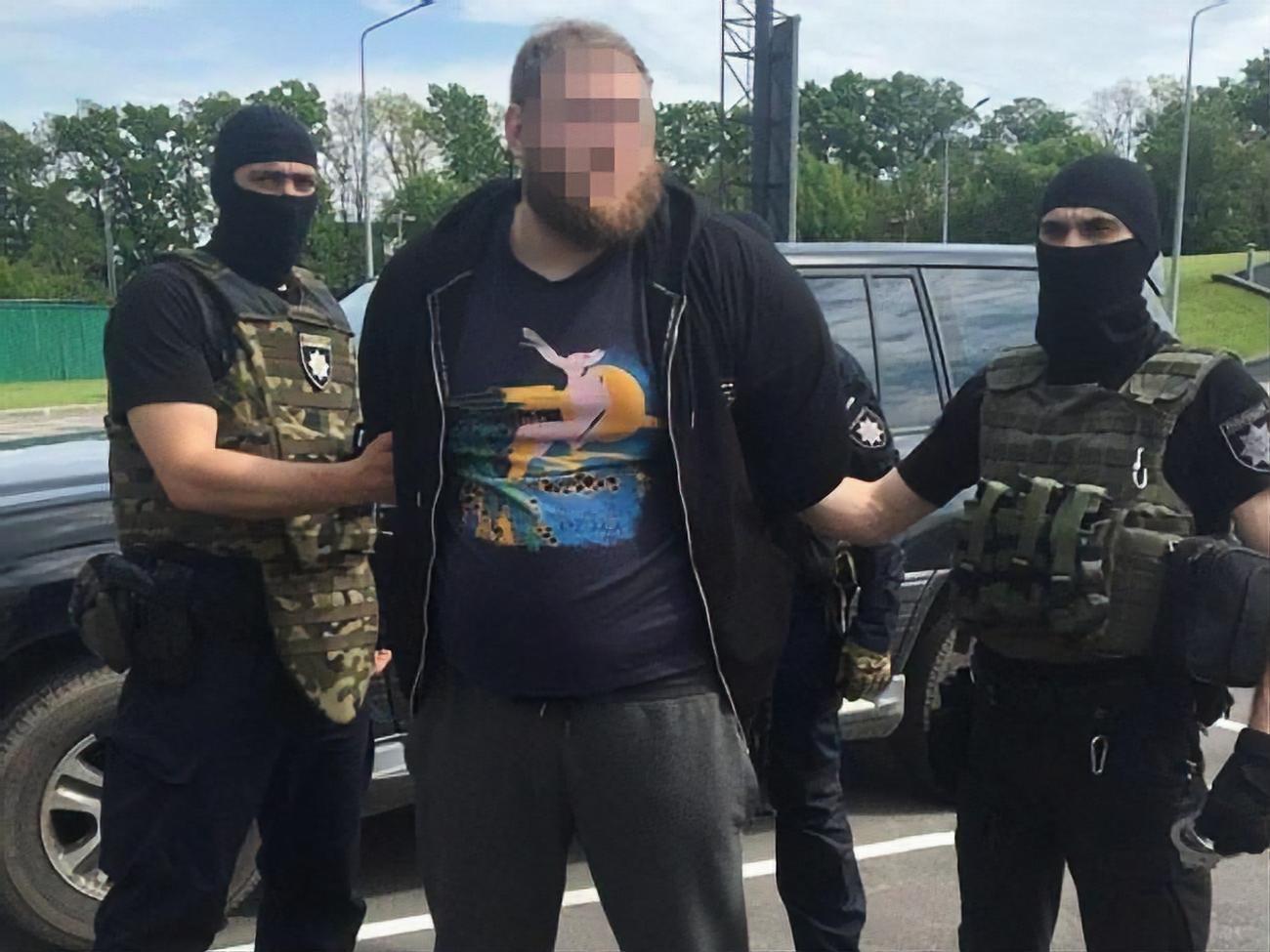 У палаті в підозрюваного знайшли наркотики