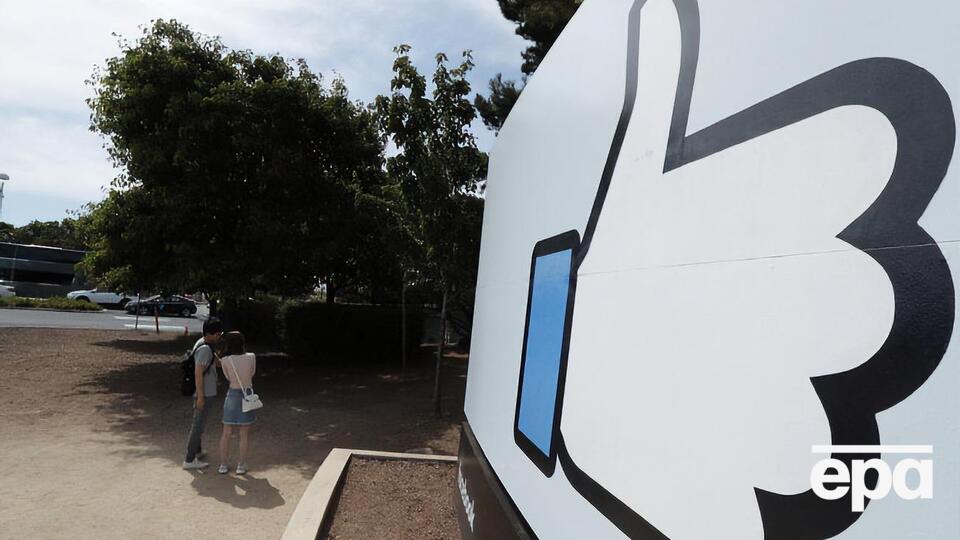 Facebook продолжает борьбу с распространением недостоверной информации