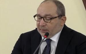 Кернес: Мне задают вопрос, как это происходит в городе Харькове, что мы все делаем для людей, много чего хорошего, красивого, а Черняк на сессии горсовета говорит, что мы тупые