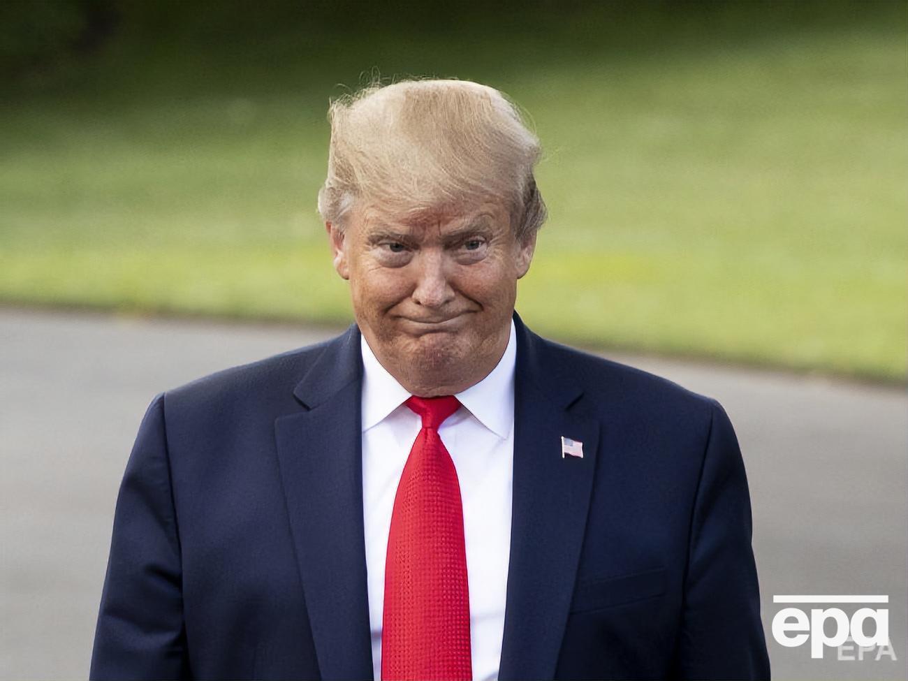 Трамп телефоном привітав президента України Володимира Зеленського з перемогою партії "Слуга народу" на виборах у Раду