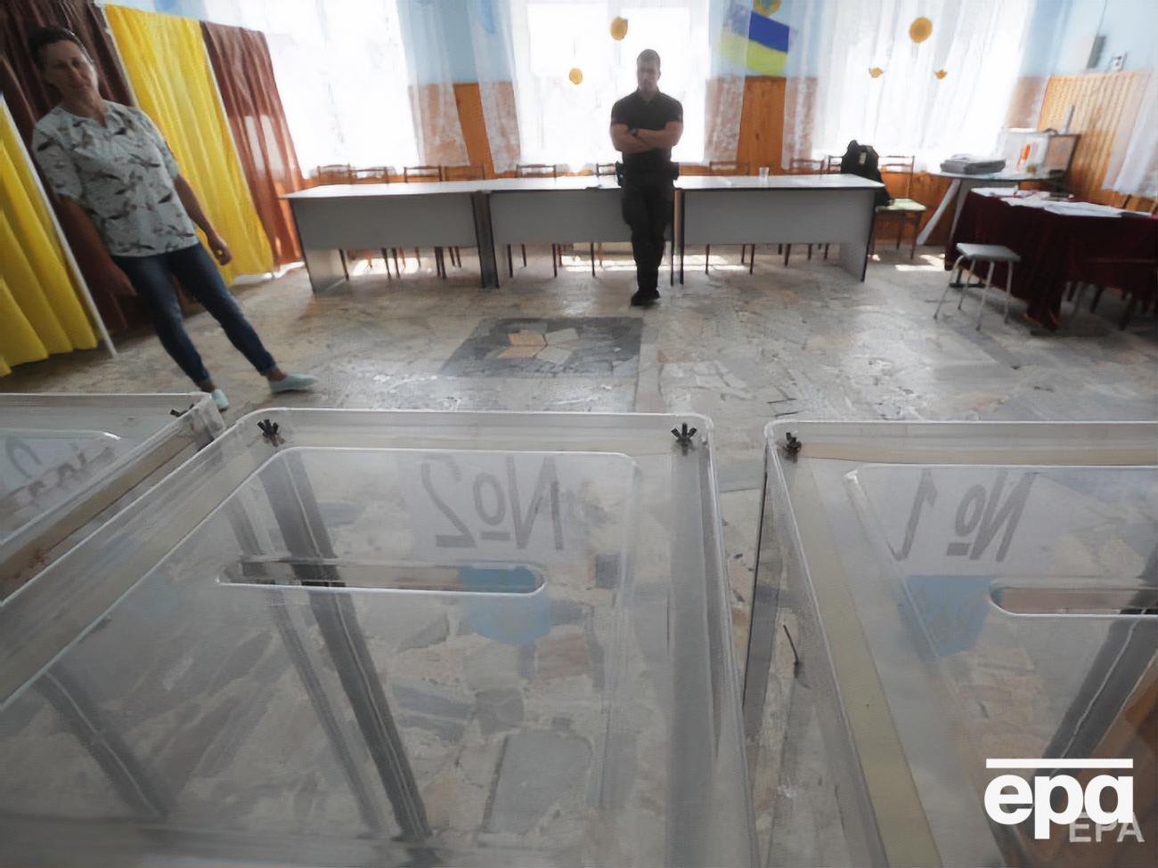На виборах відпрацьовували технологію дублювання назв партійних брендів, зазначили в мережі "Опора"