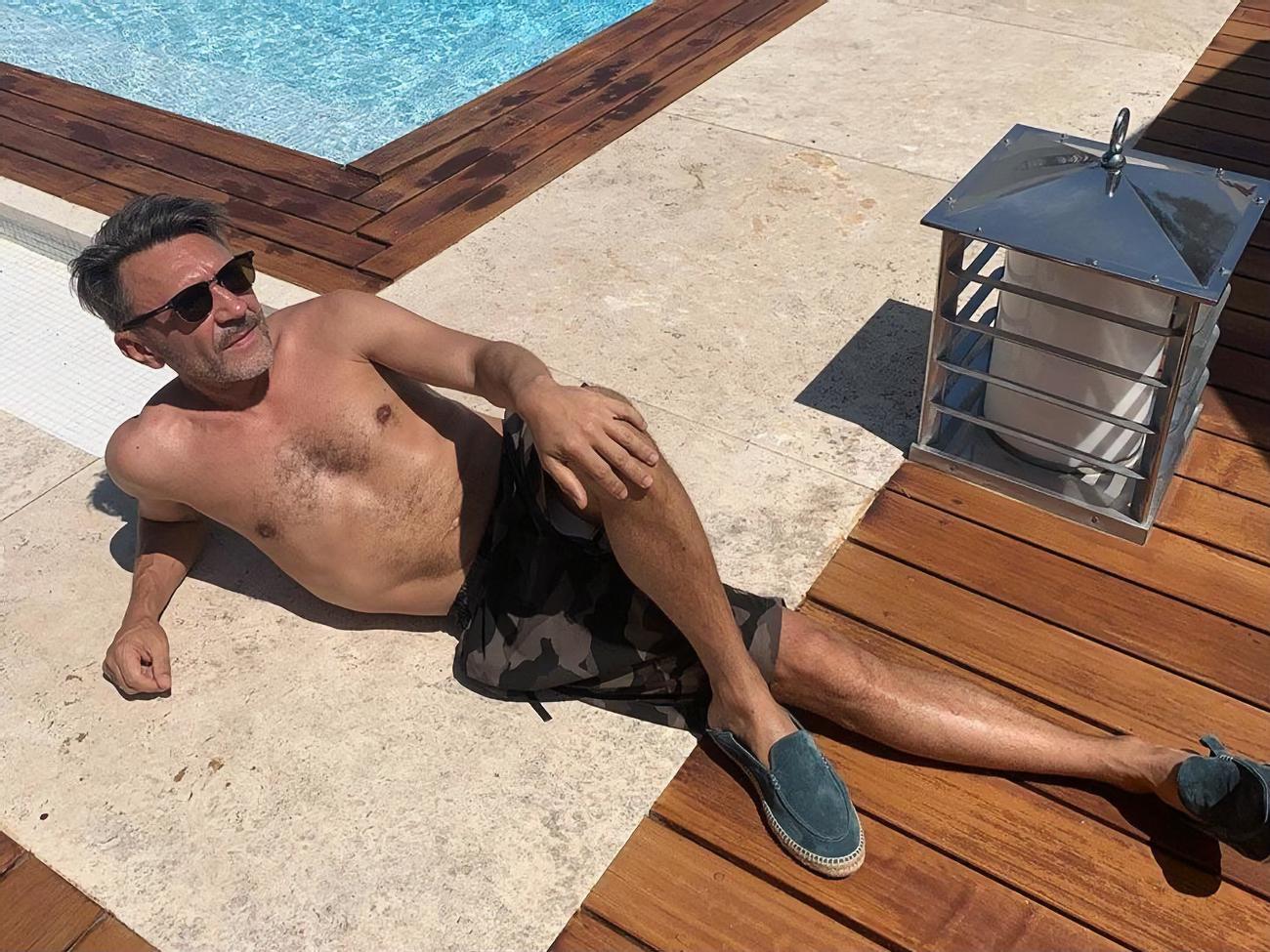 Шнуров про Собчак: "Дряблая, чудовищная прыть"